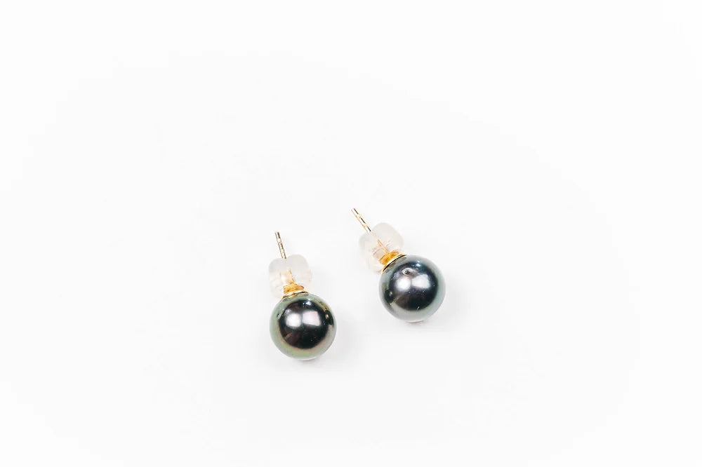 The Classic Girl Earrings