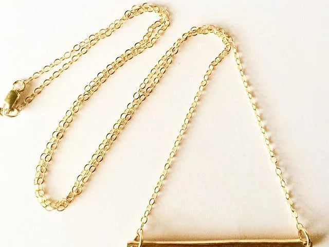 Wāhine classic Bar Necklace