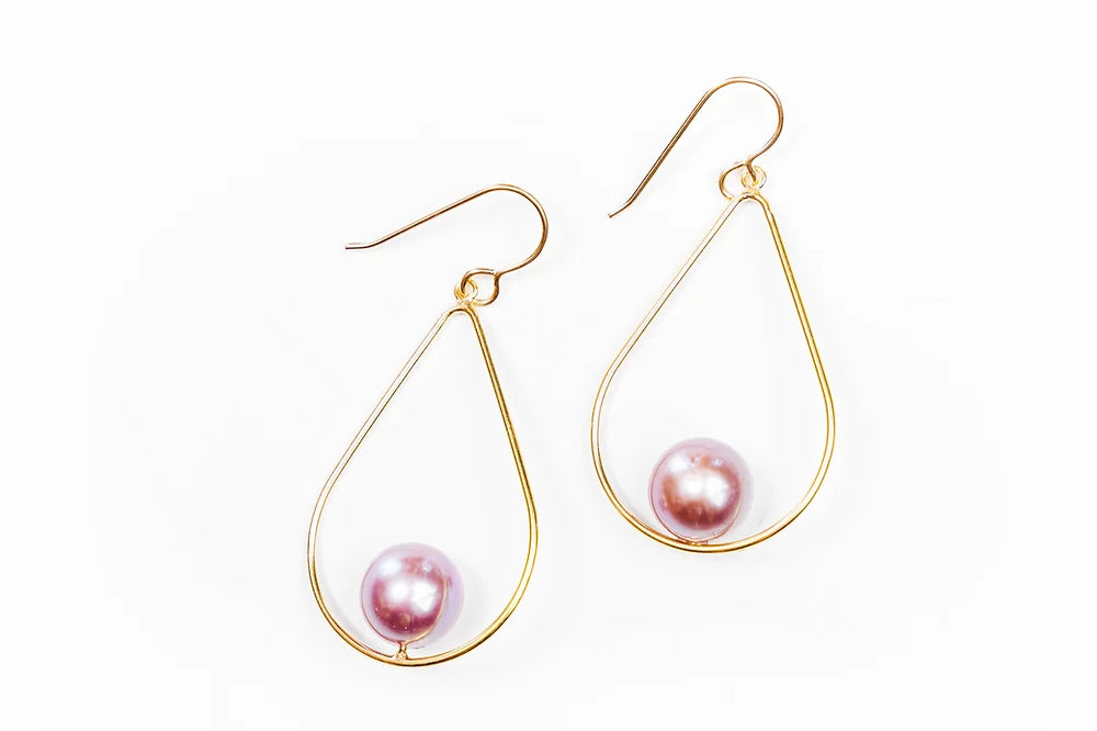 Ua Momi Earrings