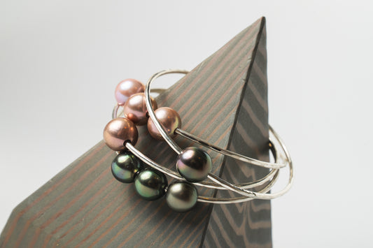 Triple Alice Black Tahitian Bangle