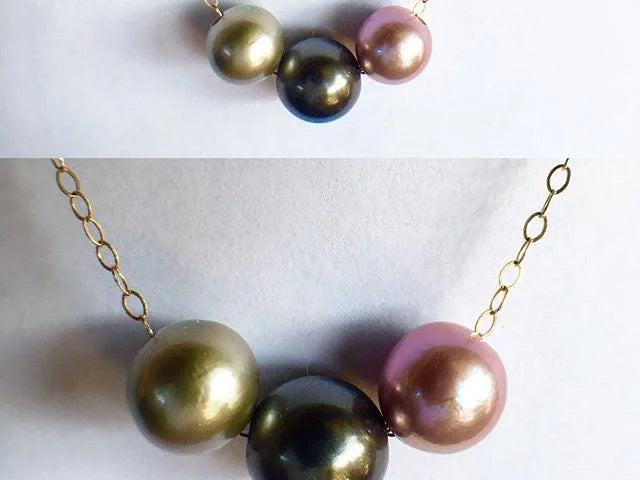 Triple Floating Momi Necklace